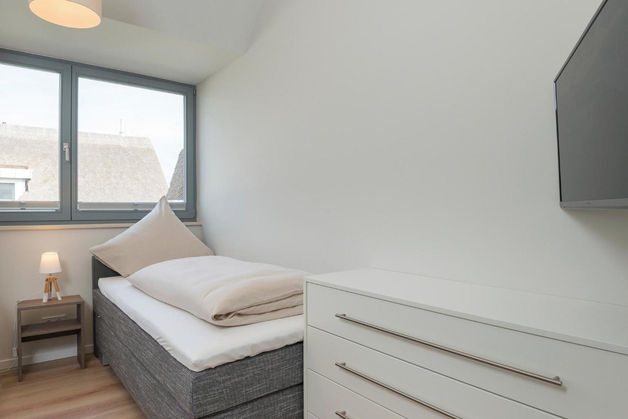 Ostsee - Reetdachhaus Nr 36 "Warder" Im Strand Resort ハイリゲンハーフェン エクステリア 写真